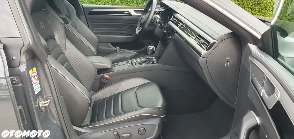 Volkswagen Arteon 2.0 TSI DSG R-Line Edition - 33