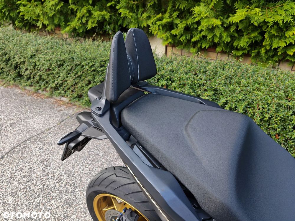 Honda NSS - 6
