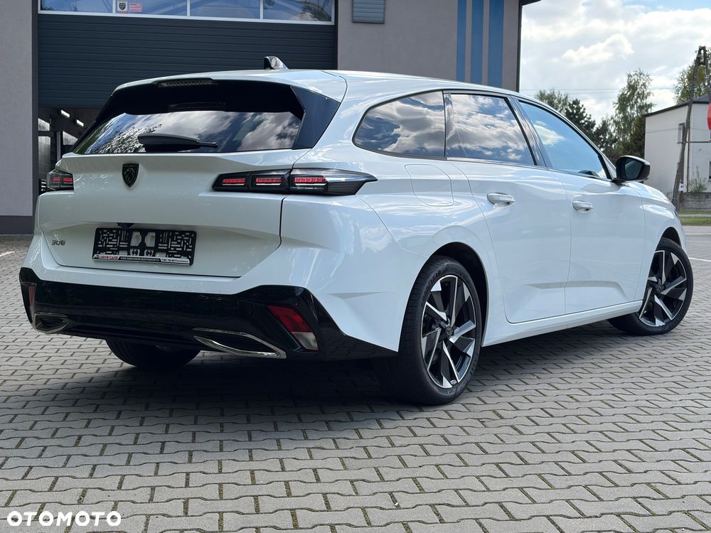 Peugeot 308 BlueHDi 130 EAT8 Allure Pack - 26