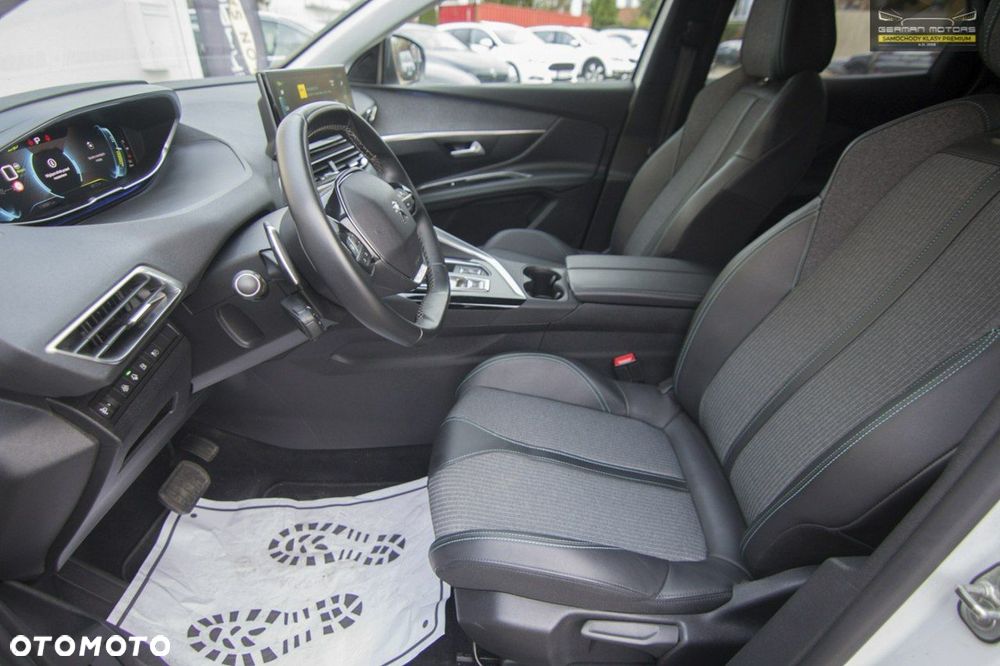 Peugeot 3008 Plug-In Hybrid 225 e-EAT8 Allure Pack - 22