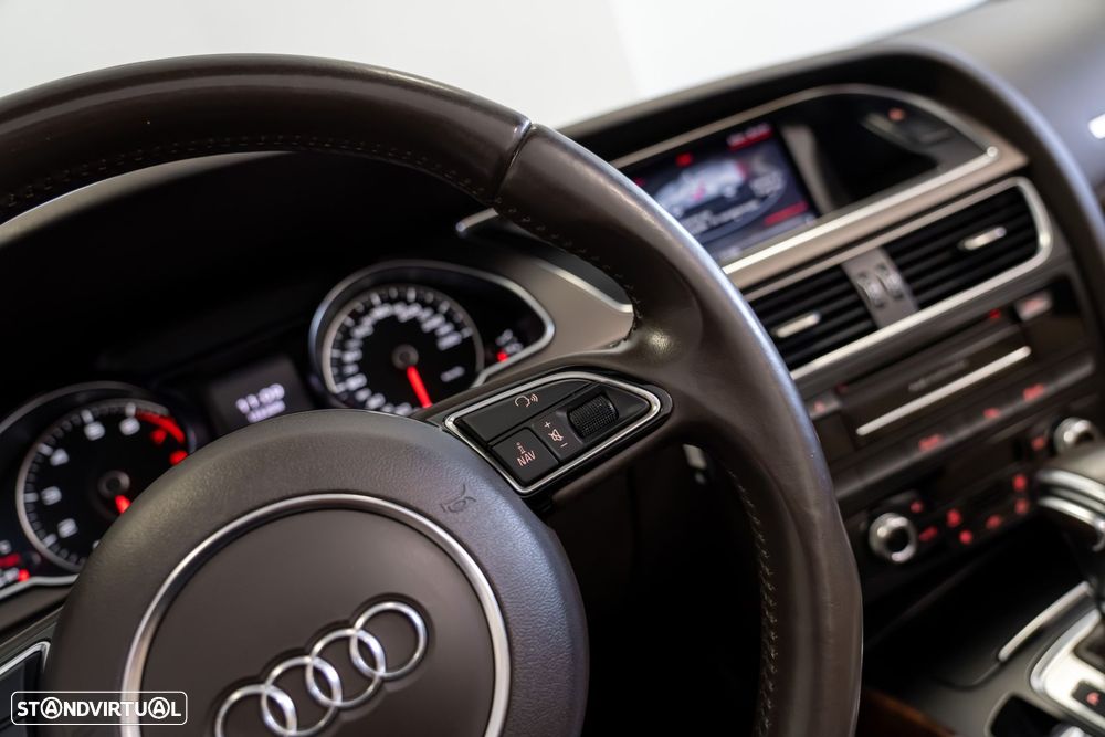Audi A5 Cabrio 2.0 TFSi quattro S-tronic - 11