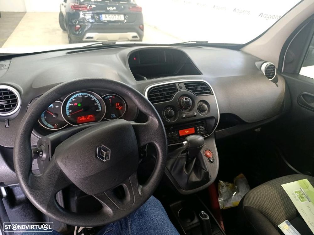 Renault Kangoo Z.E. 33 - 8