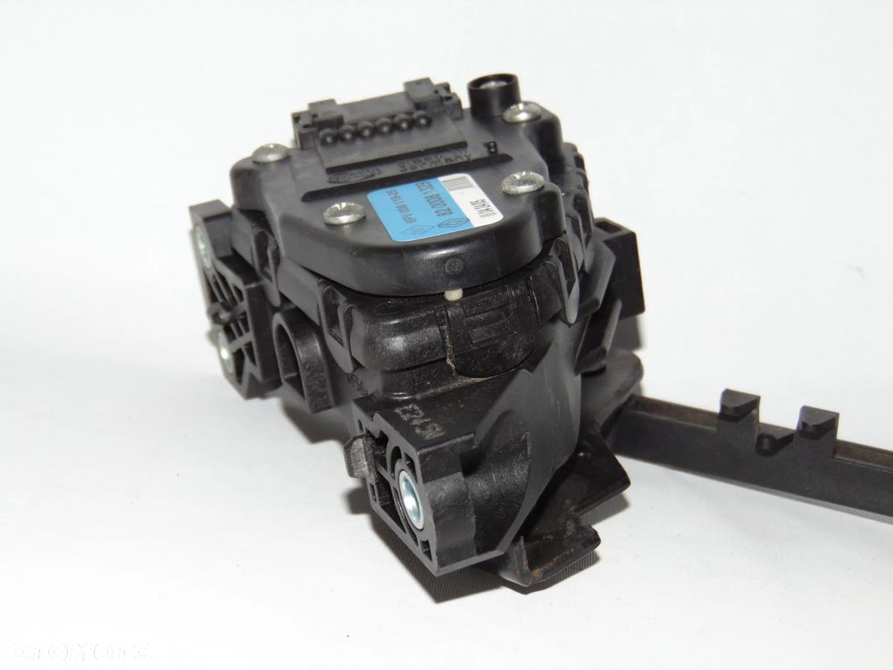 ORYGINAŁ czujnik potencjometr pedał gazu 8200081329 Renault Clio 2 II Thalia Kangoo diesel 1.5 DCI - 8