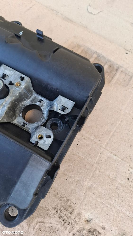 BMW E36 E38 E39 M52 POKRYWA ZAWORÓW - 2