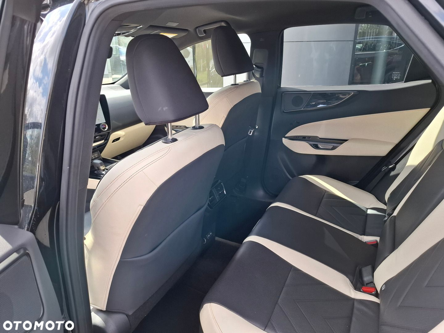 Lexus NX - 15