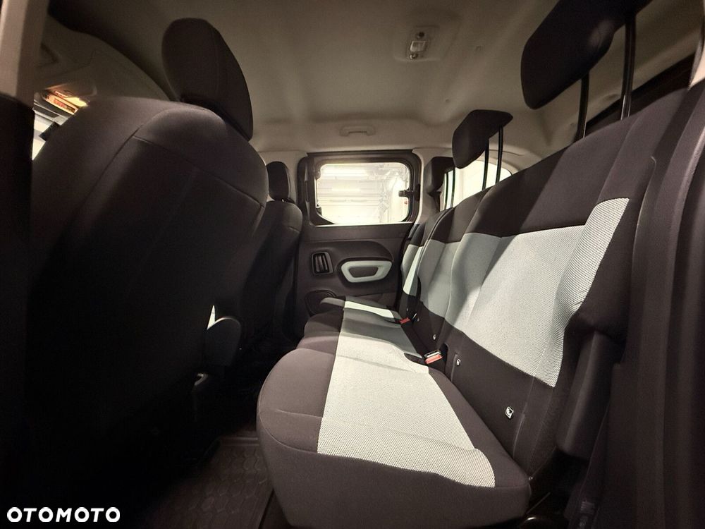 Citroën Berlingo M 1.2 PureTech Feel S&S - 26