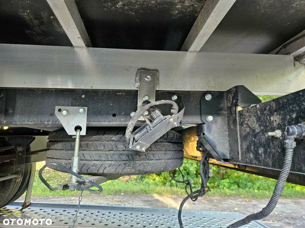 Iveco DAILY  35-C16  3.0 DIESEL 2022 ROK - 19