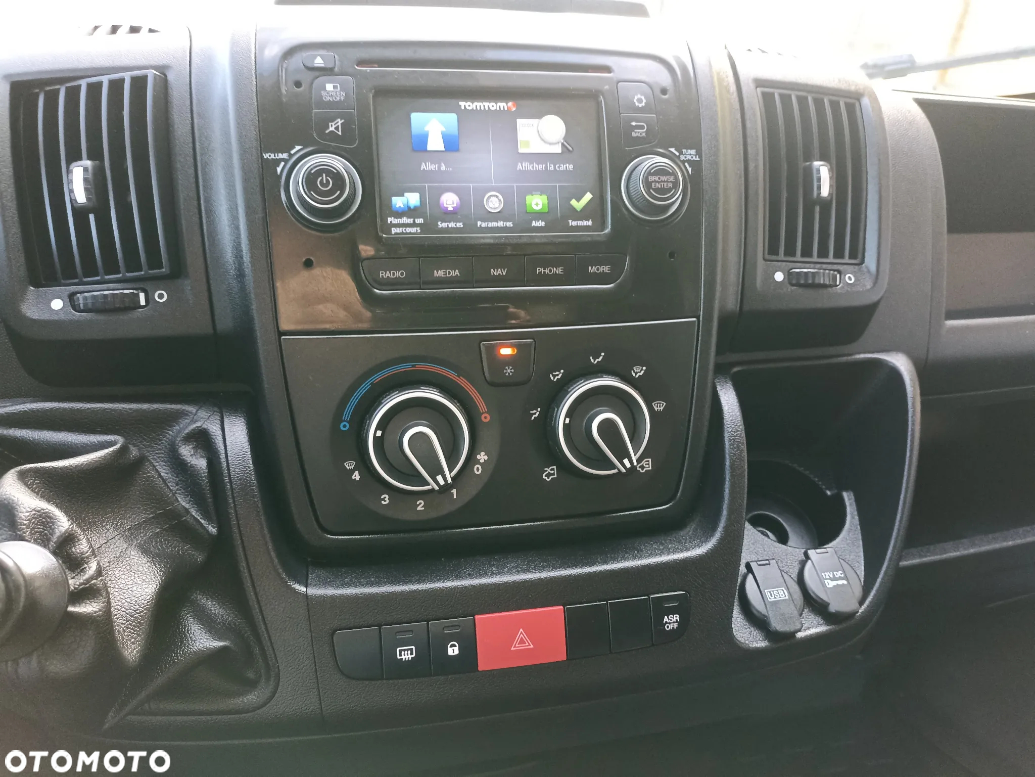 Peugeot BOXER - 12