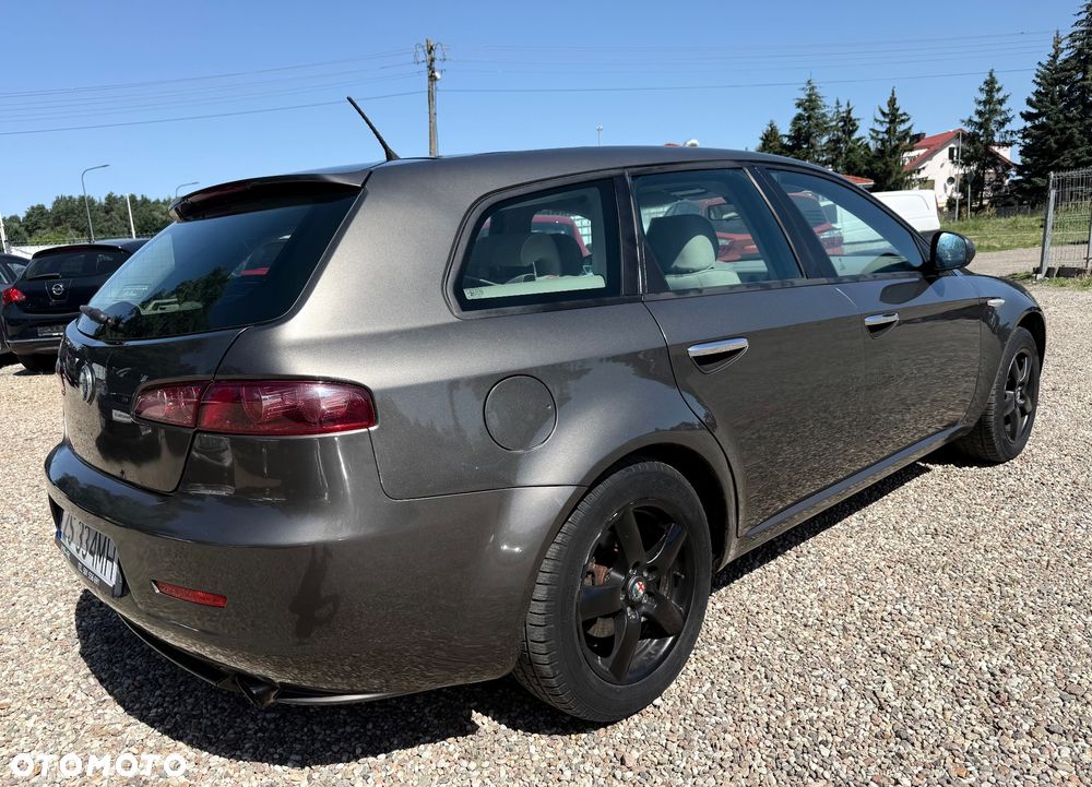 Alfa Romeo 159 2.2JTS Distinctive - 7