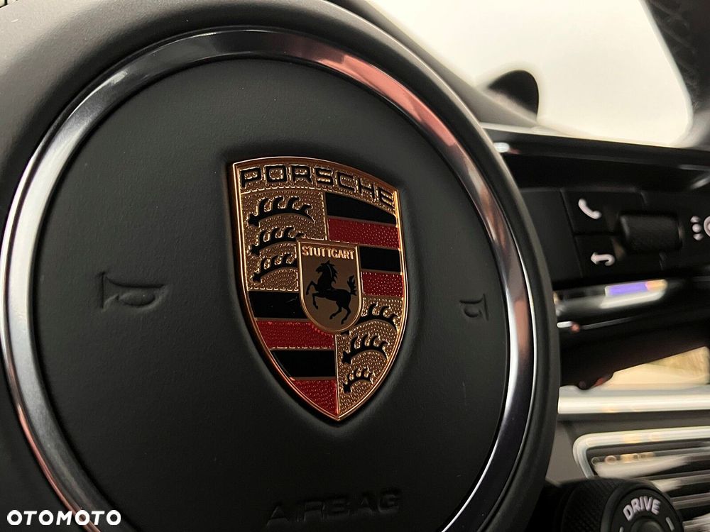 Porsche Panamera - 41