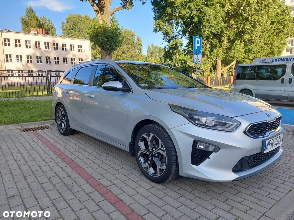 Kia Ceed - 5
