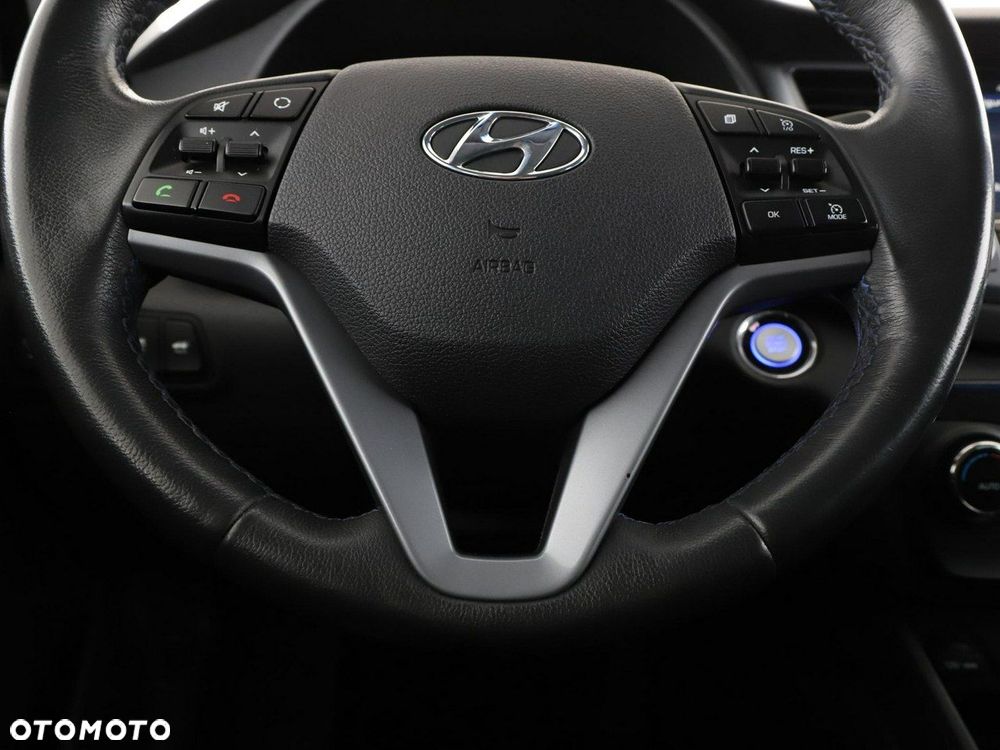 Hyundai Tucson 2.0 CRDI Premium 4WD - 22