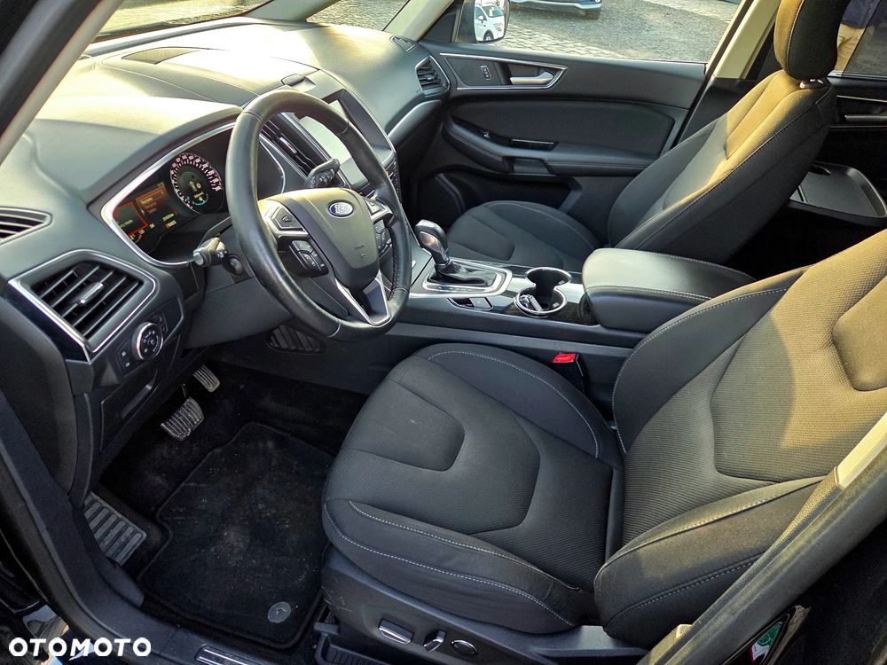 Ford S-Max - 9