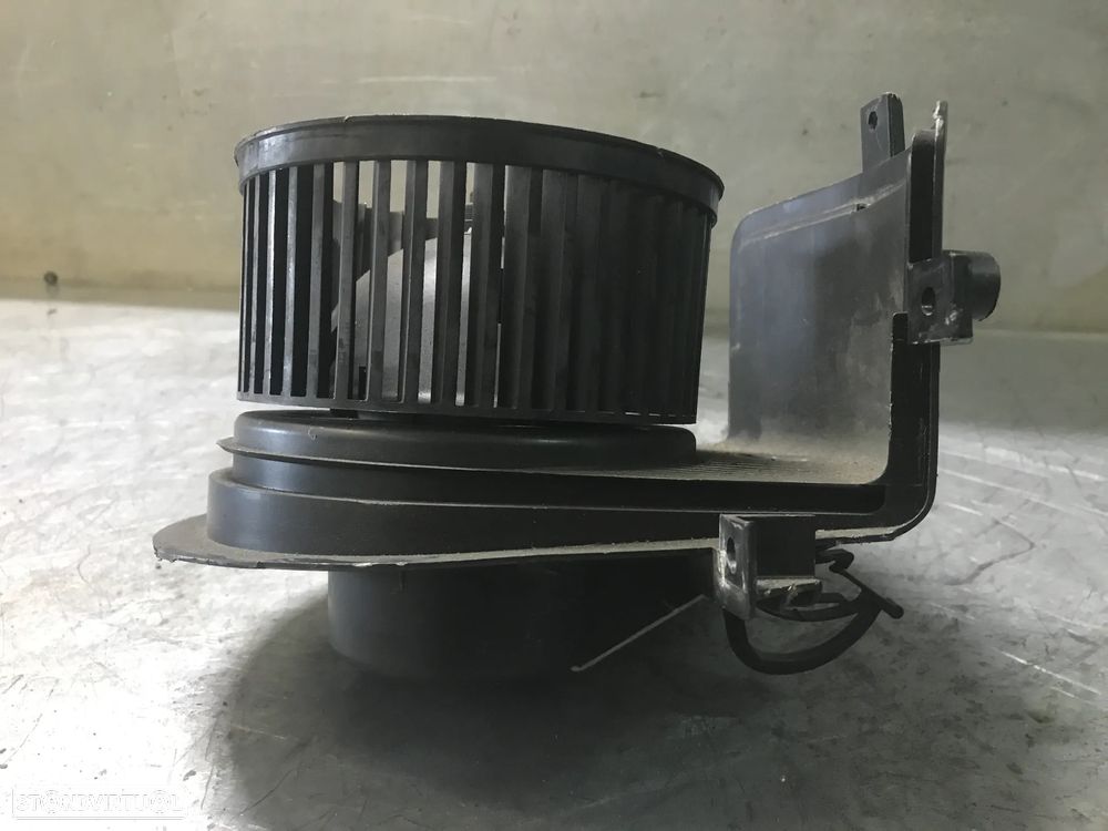 MOTOR / VENTILADOR DA SOFAGEM VOLKSWAGEN GOLF III / POLO 6N / SEAT IBIZA 6K REF. 1H1820021 - 2