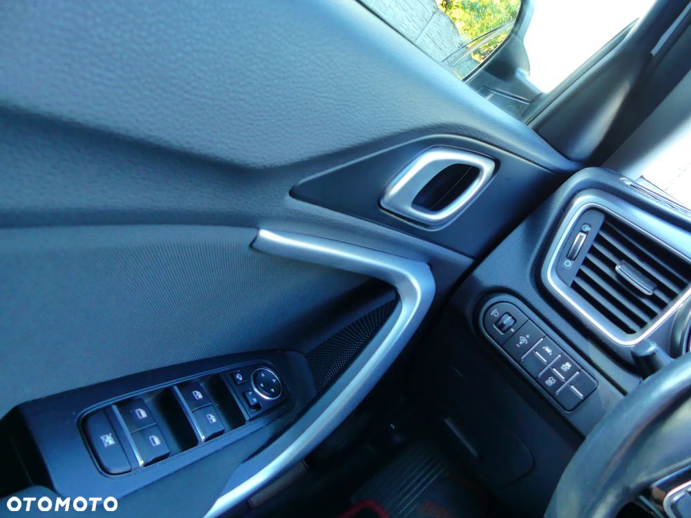 Kia Ceed - 20