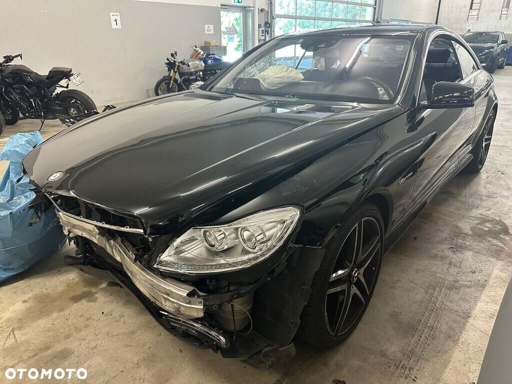 Mercedes-Benz CL 500 BlueEff - 3