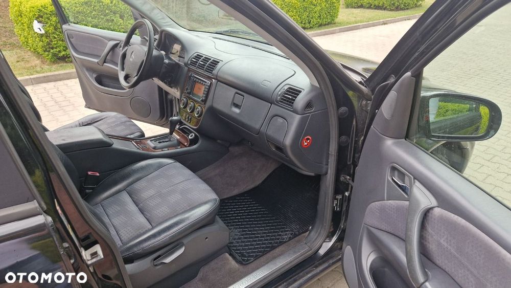Mercedes-Benz ML 350 - 16