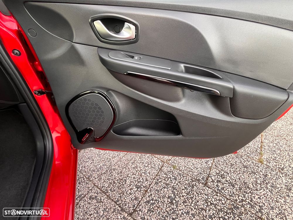 Renault Clio Sport Tourer 1.5 dCi Luxe - 29