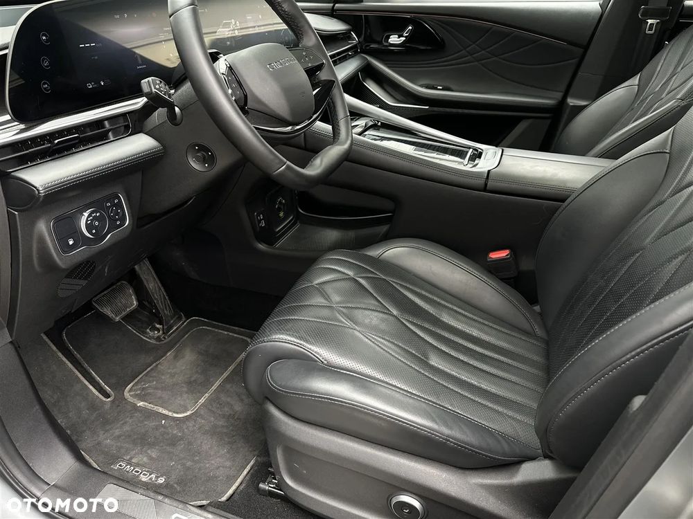 Omoda 9 1.5 Super Hybrid Exclusive AWD - 11
