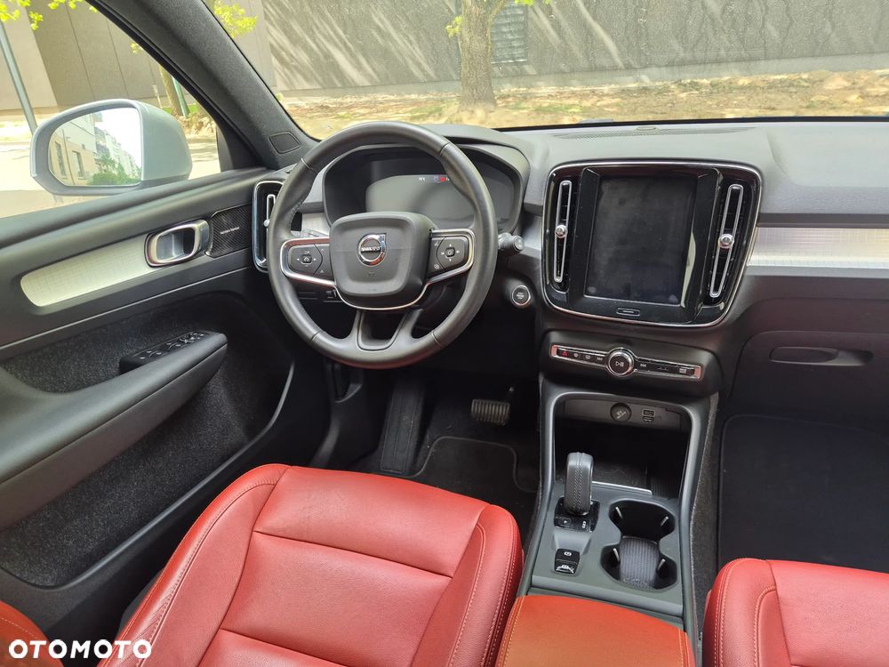 Volvo XC 40 D3 Momentum Pro - 8