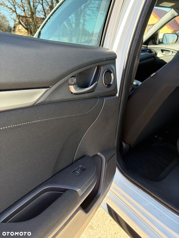 Honda Civic 1.5 T Sport (Navi) - 9