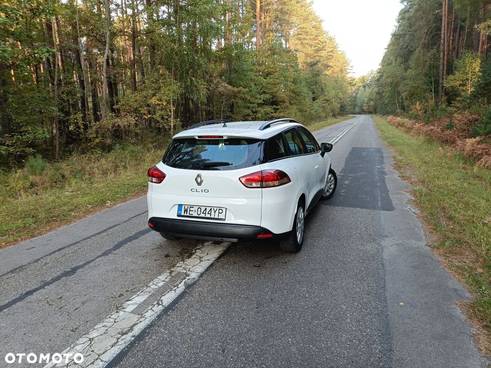 Renault Clio - 21