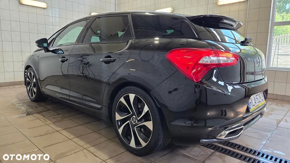 Citroën DS5 THP 200 SportChic - 4