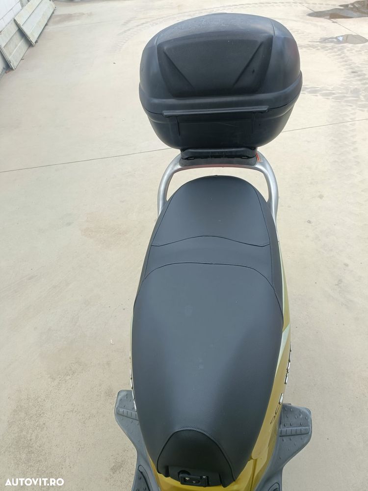 Aprilia Scarabeo 200 - 14