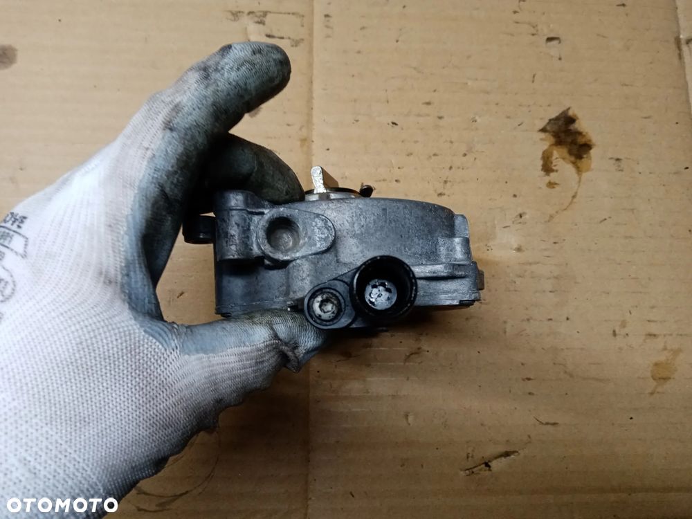 Pompa Vacum Wakum BMW M5 G30 F90 4.4 V8 - 3