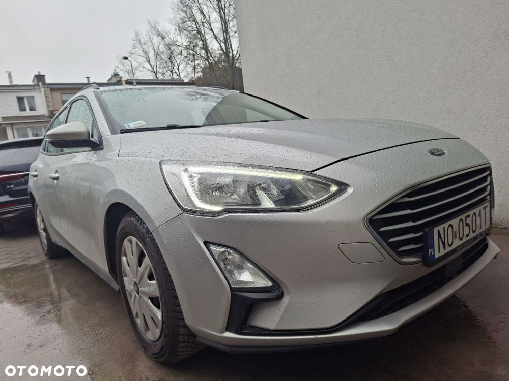 Ford Focus 1.0 EcoBoost Trend Edition - 3