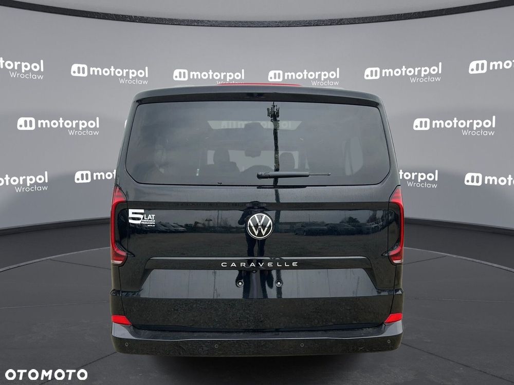 Volkswagen Caravelle - 6