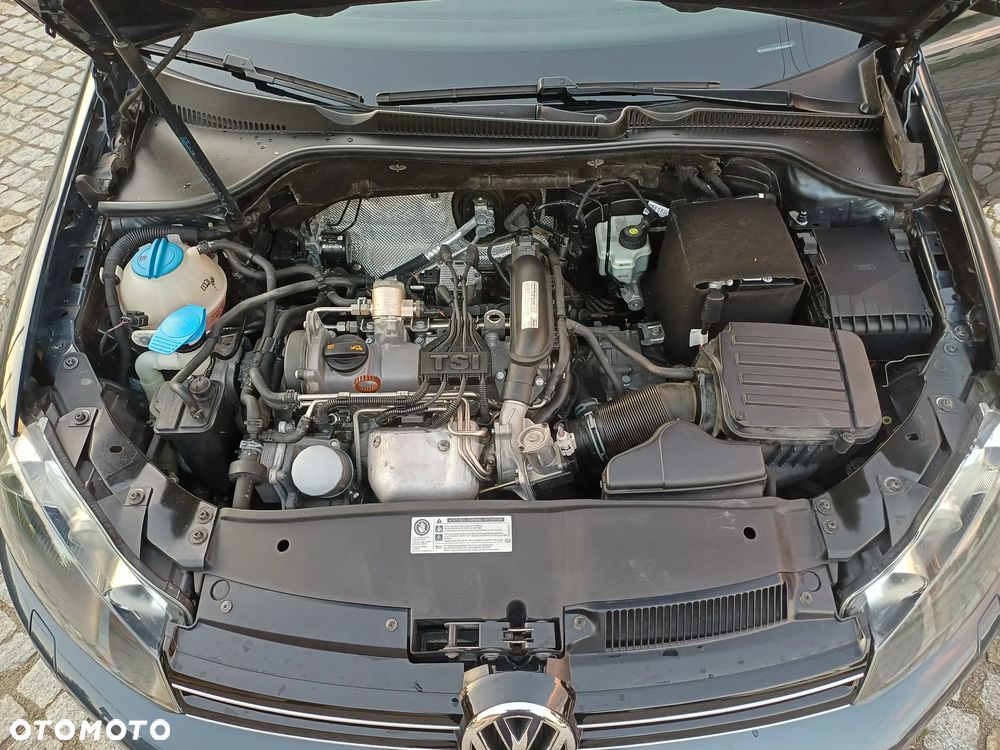 Volkswagen Golf 1.2 TSI DSG Comfortline - 6