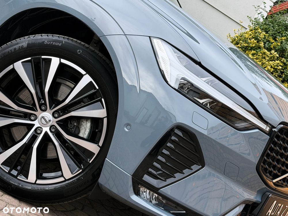 Volvo XC 60 B5 B AWD Geartronic RDesign - 37