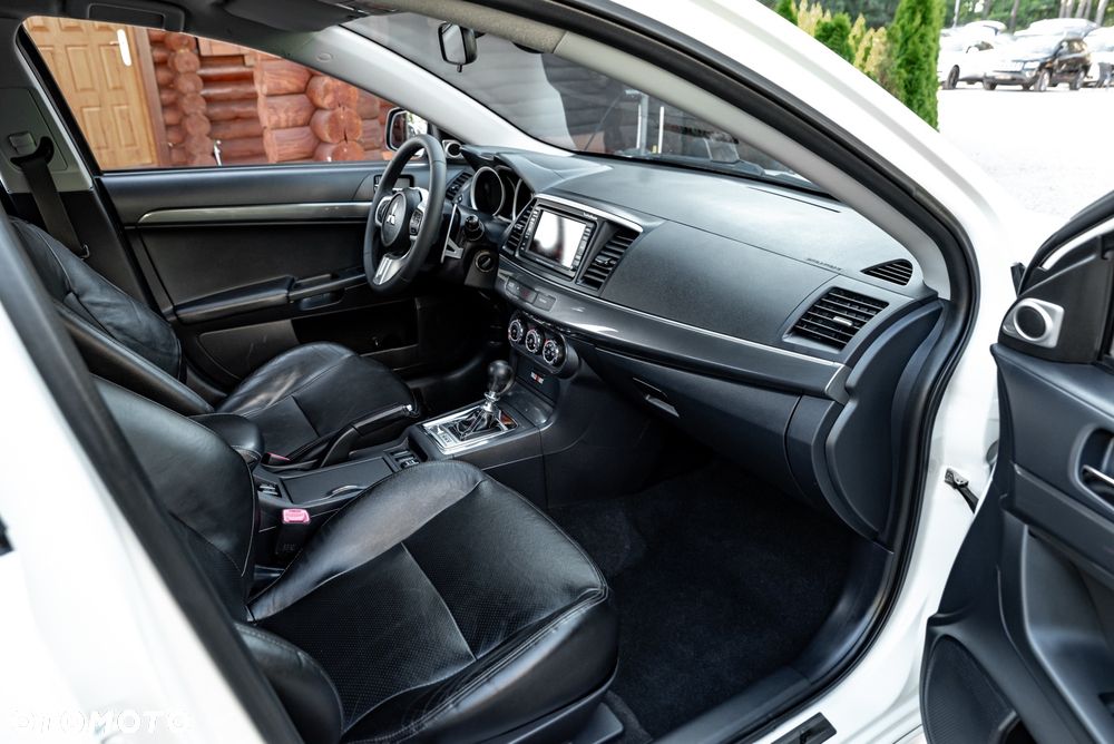 Mitsubishi Lancer 2.0 Ralliart MR - 24