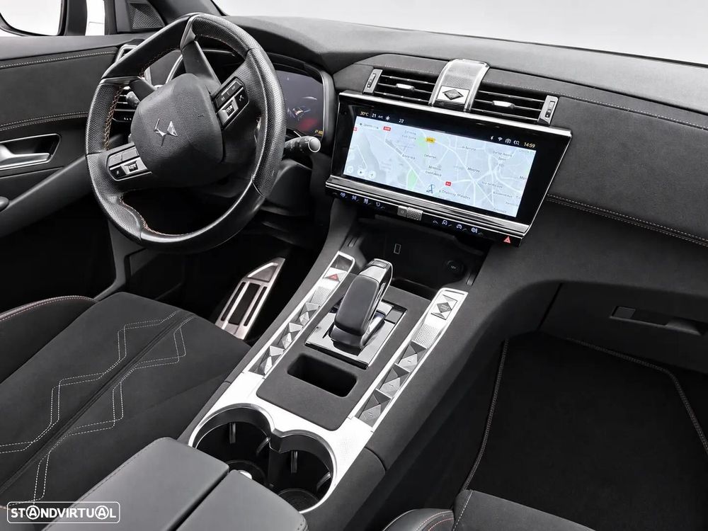 DS DS7 E-Tense Performance Line EAT8 - 5