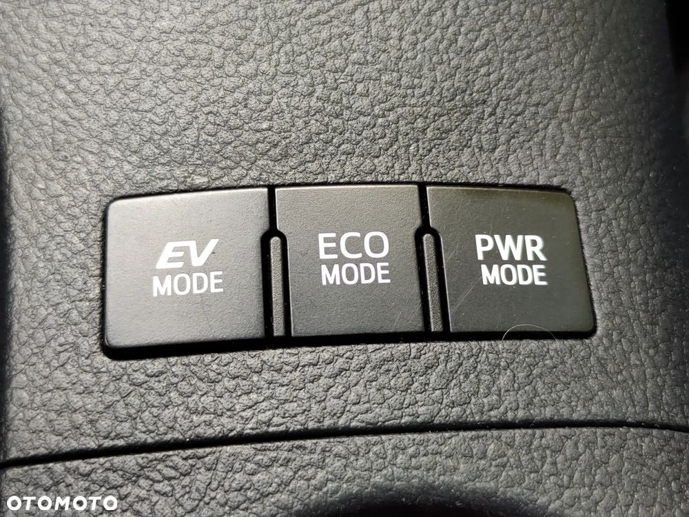 Toyota Auris 1.8 VVT-i Hybrid Automatik Touring Sports Design Edition - 32