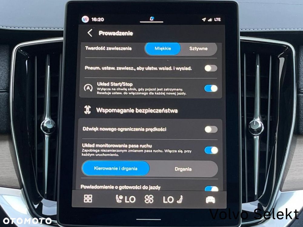 Volvo XC 90 - 22