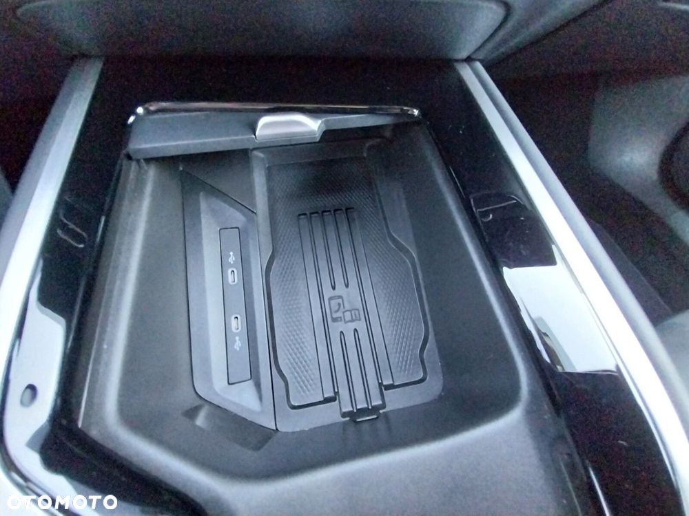 Volkswagen Passat - 27