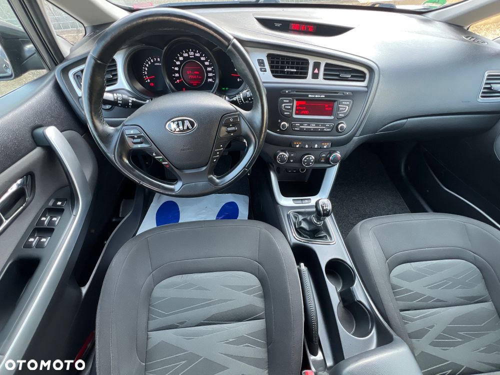 Kia Ceed 1.6 GDI Edition 7 - 18