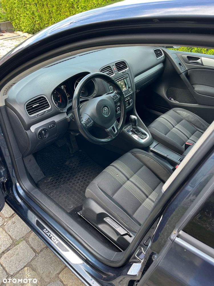 Volkswagen Golf 2.0 TDI DPF DSG MATCH - 7