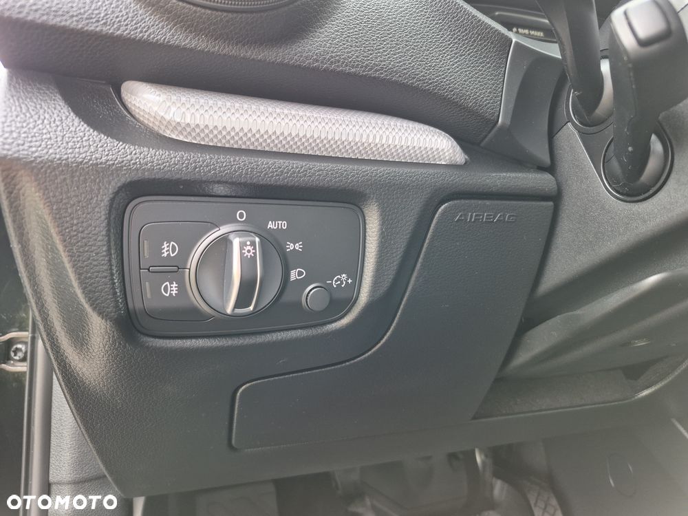 Audi A3 Sportback 2.0 TDI (clean diesel) quattro S line Sportpaket - 26