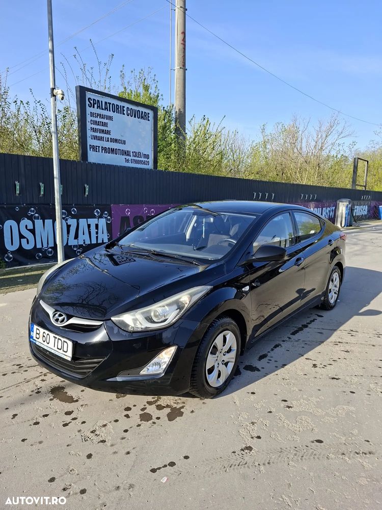 Hyundai Elantra 1.6 MPi Exclusive - 1