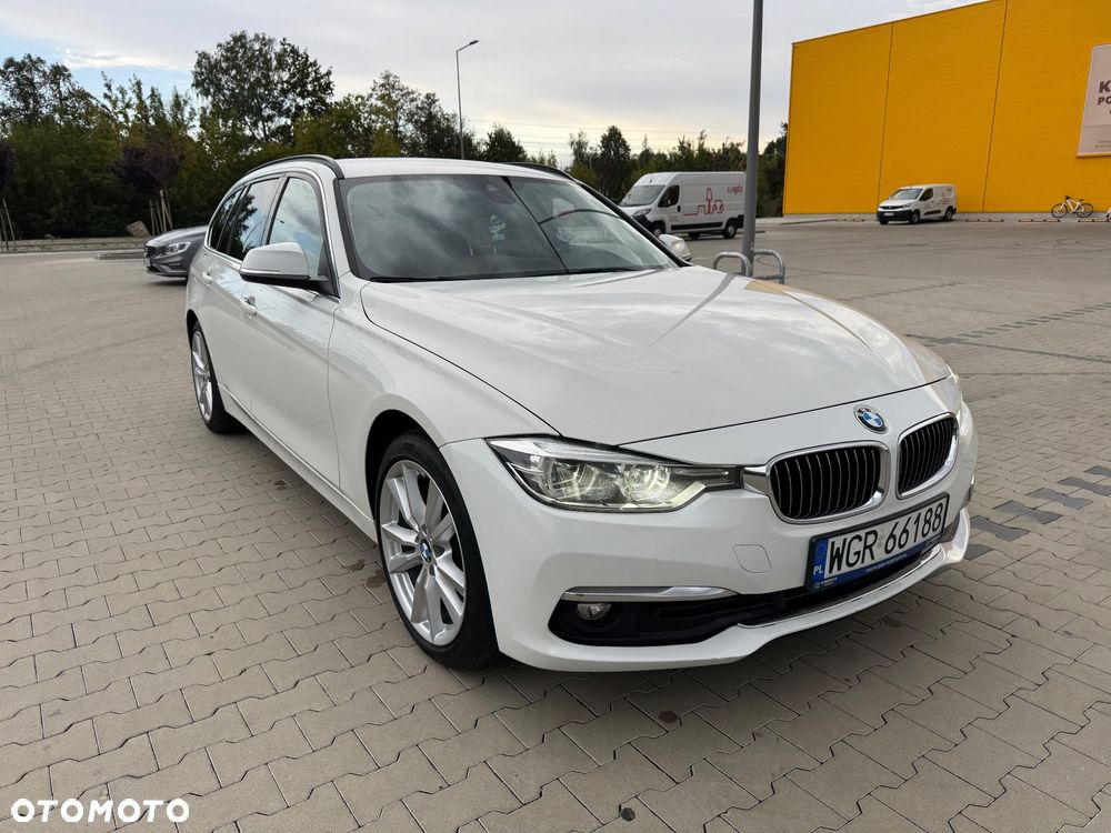 BMW Seria 3 320d Luxury Line - 8