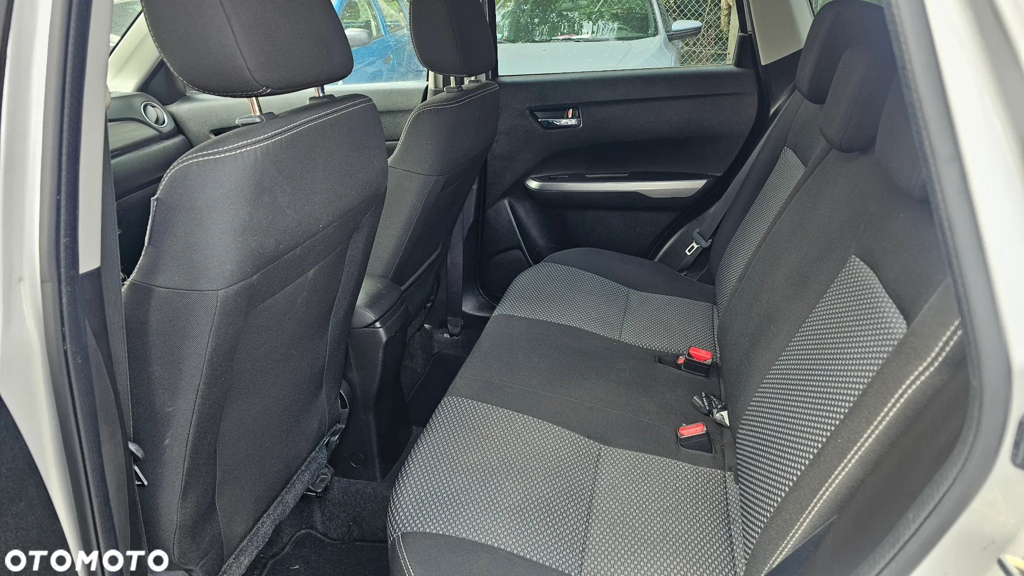 Suzuki Vitara 1.0 Boosterjet Premium 2WD - 13