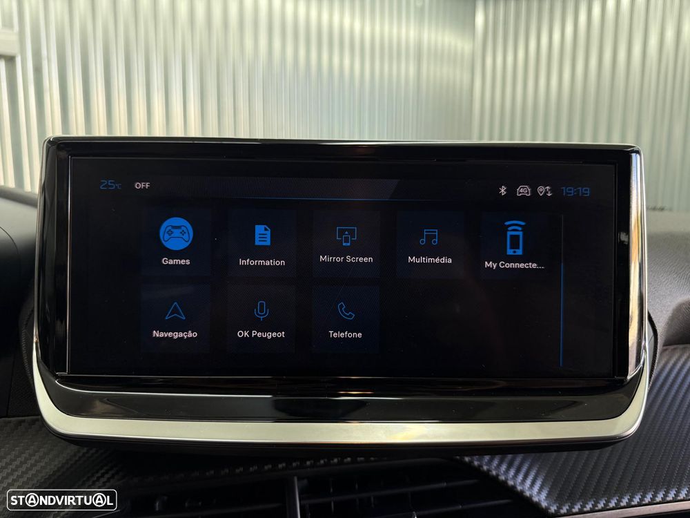 Peugeot 208 1.2 Hybrid Allure e-DCS6 - 15