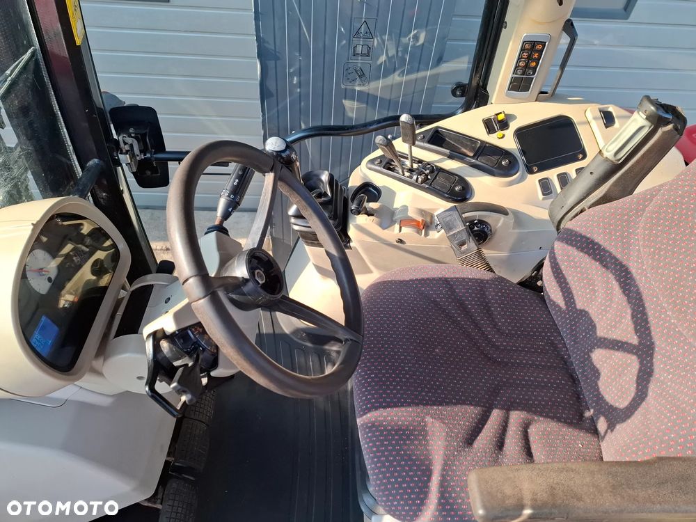 Massey Ferguson 5609 Dyna 4 - 13