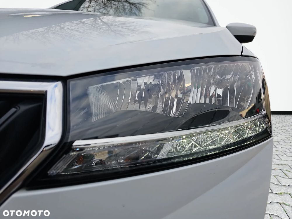 Skoda Fabia 1.0 TSI Ambition - 15