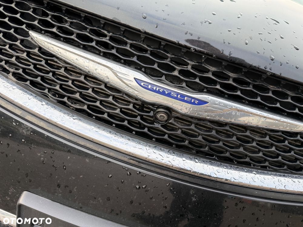 Chrysler Pacifica - 21