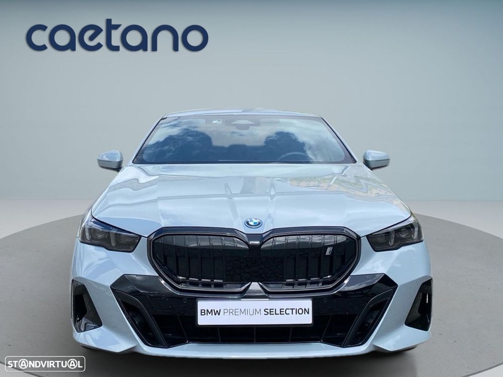 BMW i5 eDrive40 Pack Desportivo M Pro - 19