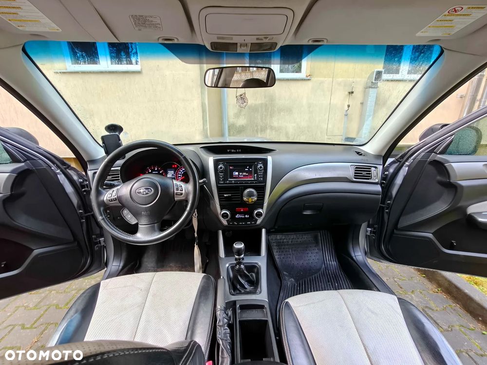 Subaru Forester 2.0D XC 000 Euro5 - 19